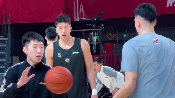  北控客战广州赛前踩场 新援罗汉琛跟队训练