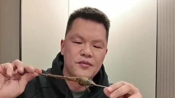  朱芳雨沈阳吃播：韩德君是辽篮灵魂 CBA精神象征