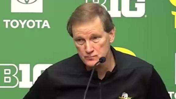  俄勒冈主帅：林葳有很长路要走 防守决策需进步