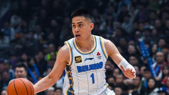 北京送浙江三连败！陈盈骏18分 杰曼23+5+3断