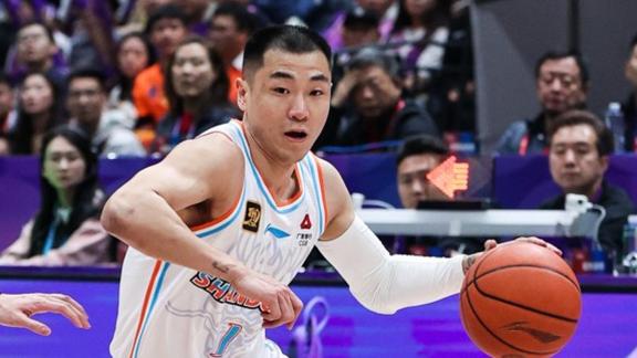 山东送辽宁三连败！高诗岩砍14+5+4+5断