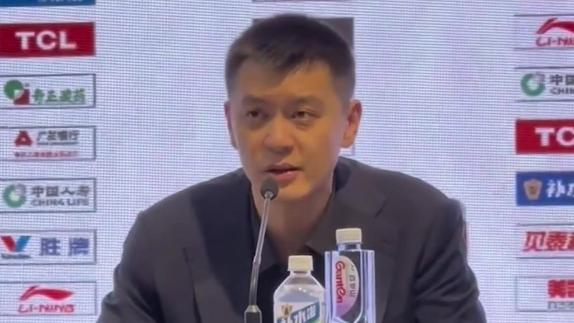 给球员减压！杨鸣：多想想末节关键时刻怎么处理