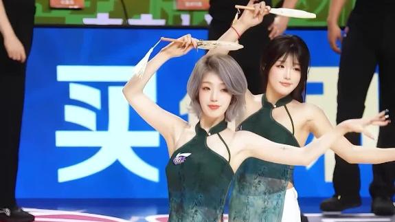  宠屏幕前的你！同曦啦啦队人均肤白貌美大长腿