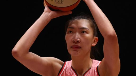  珀斯山猫客场大胜！韩旭砍下18分6板3助3封盖