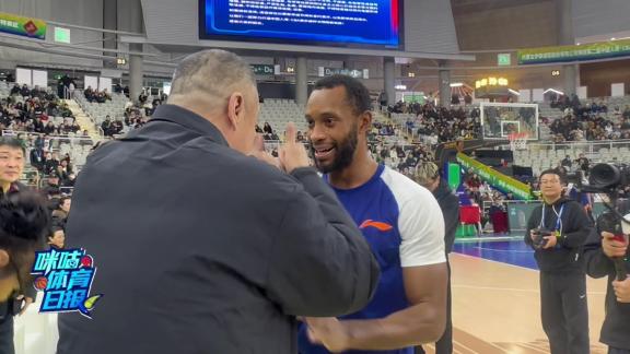 散是满天星！弗格与杨鸣吴庆龙亲切交流