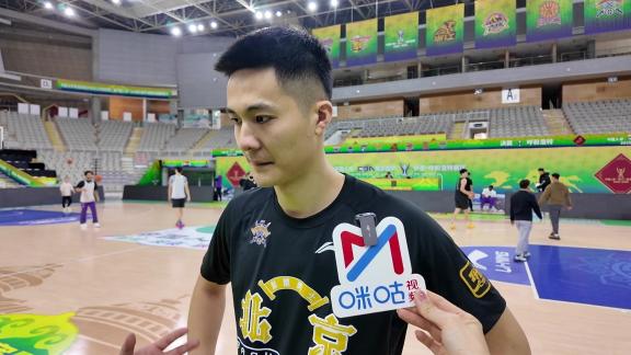  朱松玮：腰伤有些影响 用团队防守限制山西外援