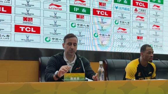  塔克：我们上半场看上去压根不想打 我就只想赢