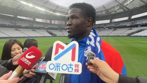  盖伊：我很高兴来到这里 已准备和球队一起战斗