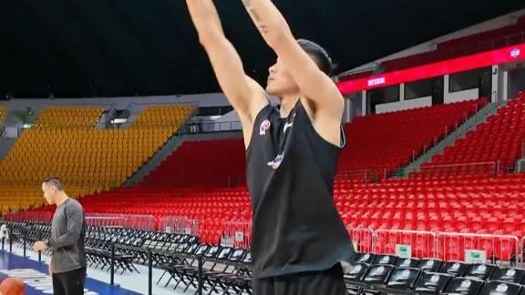 备战马年首战！山东高速男篮赛前训练火力全开