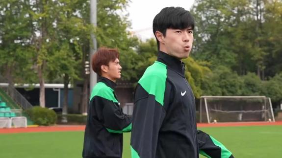 搓手手的GOGOAL！浙江队全家福拍摄花絮