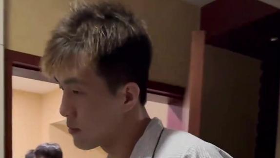  手术报平安！郭艾伦：希望这次跌倒能再爬起来