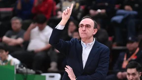  师徒情！乌戈：得知郭艾伦完成手术 祝早日康复