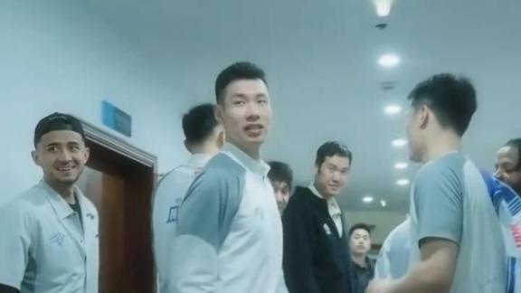 谁的手势最酷炫？宁波男篮赛前手势舞大赏