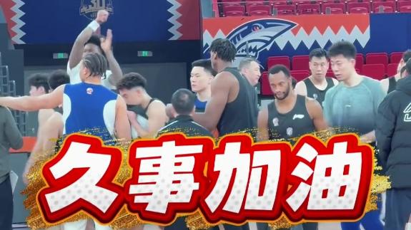 正常备战！卢伟：9天5场球要以健康完赛为主