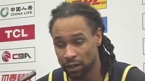 萨林杰：遇到困难有人站出来 攻防都找到节奏