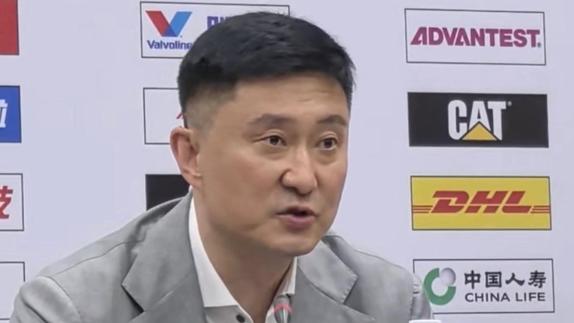 杜锋：和焦泊乔沟通很好 他身体不舒服请假回家