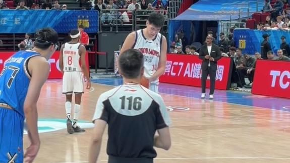 老北京会整活！徐昕罚球 球迷高喊“宏远想你”