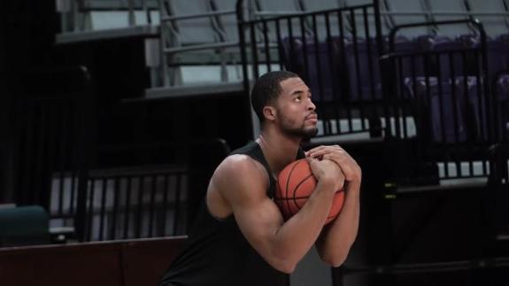 辽篮赛季最后一援！！杰登·莱迪参与全队合练