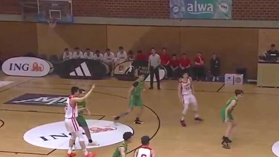 曼海姆杯中国U17不敌巴西U18 张懿赵杰砍20+3