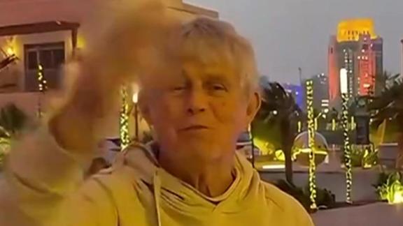  米卢发视频：我很好我想念中国 给你们个拥抱