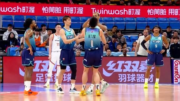 不惯你臭毛病！近期CBA外援和队友教练冲突合集