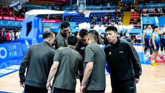 官方：宁波现场观众向球队席投掷杂物罚款3万