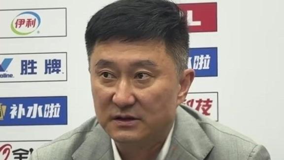  杜锋：徐杰小胡身体不适坚持打 收官阶段好好拼