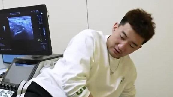  疼到咬牙！轮椅推出！孙铭徽记录脚伤康复日记