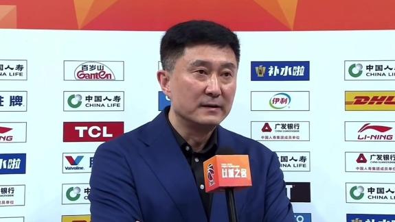  杜锋：困难时期一起拼 广东篮球精神是取胜关键