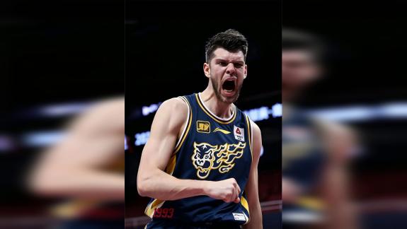 拉科塞维奇在个人社交媒体自宣：加盟广东男篮