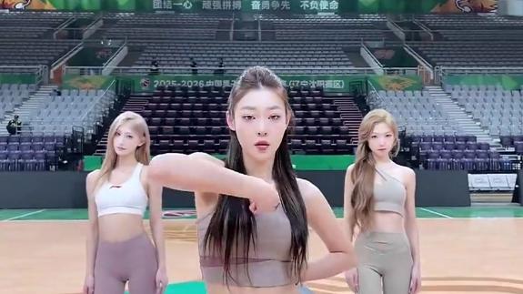 梦幻联动！辽宁与同曦啦啦队穿越时空火辣舞蹈