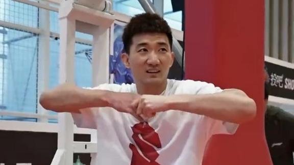 把疼痛都忍住！孙铭徽更新社媒分享康复日记