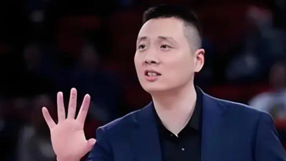 主场全胜收官！卢伟：状态不错保持迎接季后赛