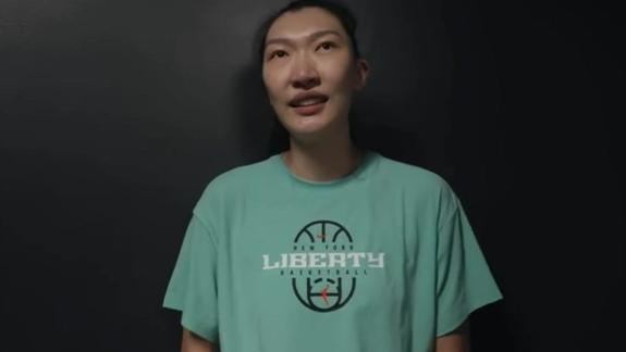韩旭WNBA报到！英文接受采访称很想回到这里