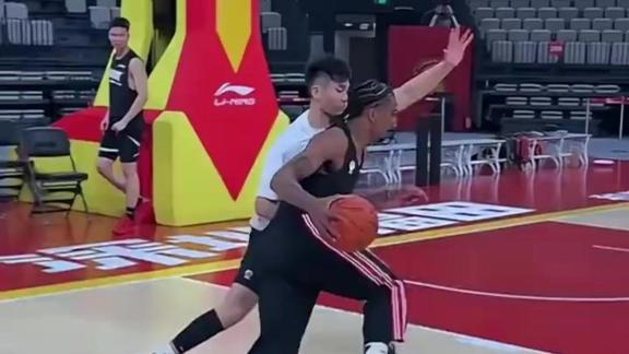 期待归来！白昊天康复日常称恢复对抗训练85%