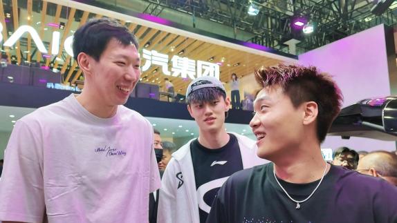 广东or广州？赵睿：都行！季后赛会出战 已参加对抗