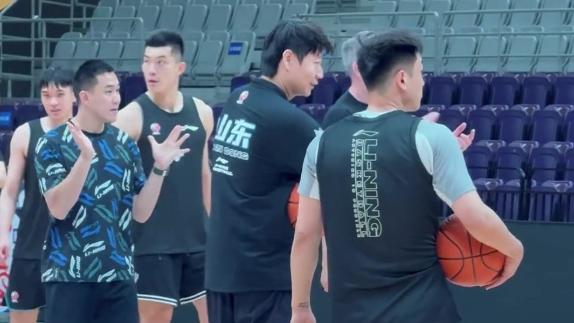  生死战火线复出？高诗岩G2赛前参与踩场训练