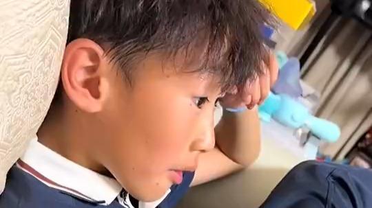 率队晋级需努力！周琦儿子糊糊：爸爸还行不厉害