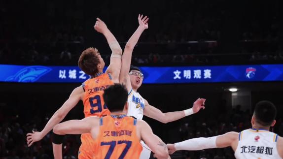 不负球迷！回顾京沪大战G1 上海拒绝逆转率先取胜
