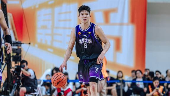 石奎：加盟金牛是缘分 离家近+有竞争力冲击CBA