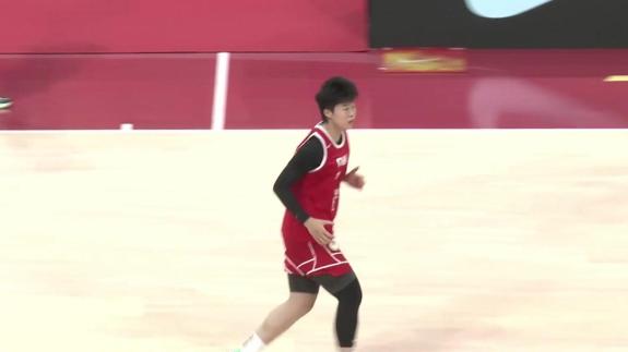 NCAA小将实力不俗！邓雨婷后撤步三分空心入网