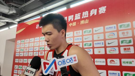焦泊乔谈进步：乌拉圭球风凶悍 需主动对抗打乱节奏