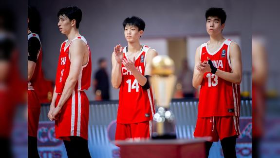 近十年最佳战绩！U18男篮惜败澳洲夺亚洲杯亚军