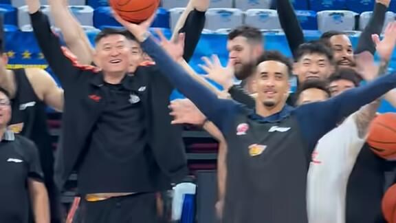 来到五棵松！广东男篮分享备战：决胜局倒计时
