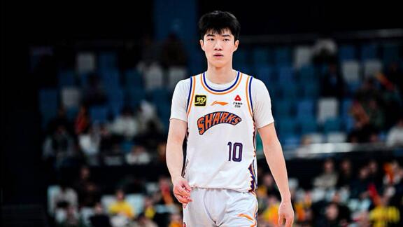 偰李永炜：虽然我是北京人 但在上海就要干他们