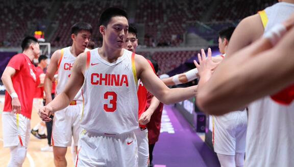  中国男篮官方宣布：决定胡明轩邹阳等五人离队