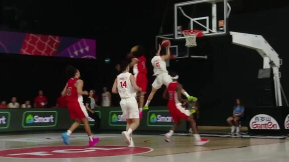 轰出13-2！张宇辰漂移三分 石洺豪反击打停对手