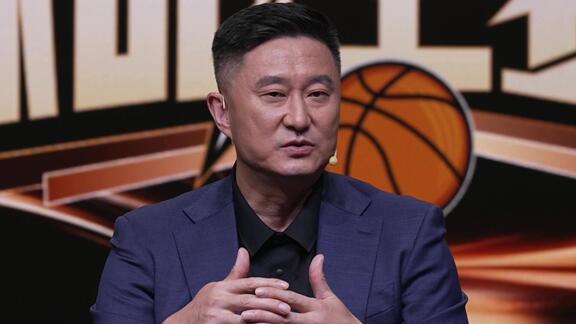双向奔赴！杜锋：非常喜欢曾凡搏 他打广东就来劲